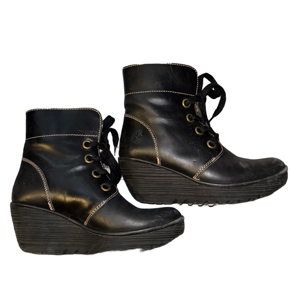Fly London Ankle Wedge Boots Lace Up black Leather - Picture 2 of 11